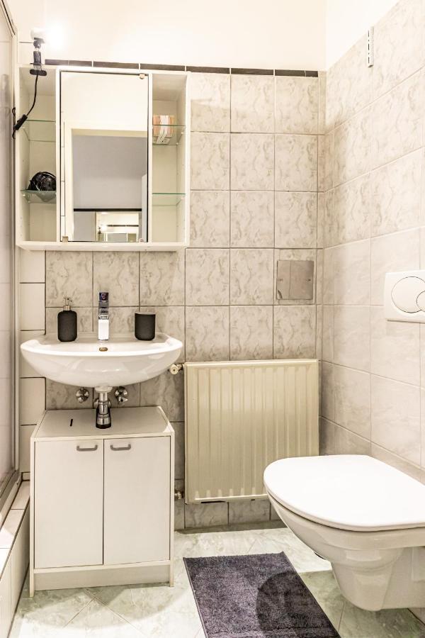 Cozy + Trendy By Jr City Apartments Vienna Exterior photo